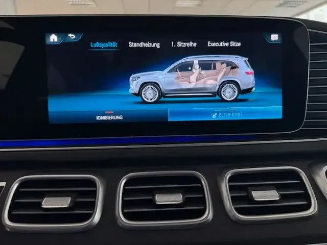 Mercedes-Benz GLS 600