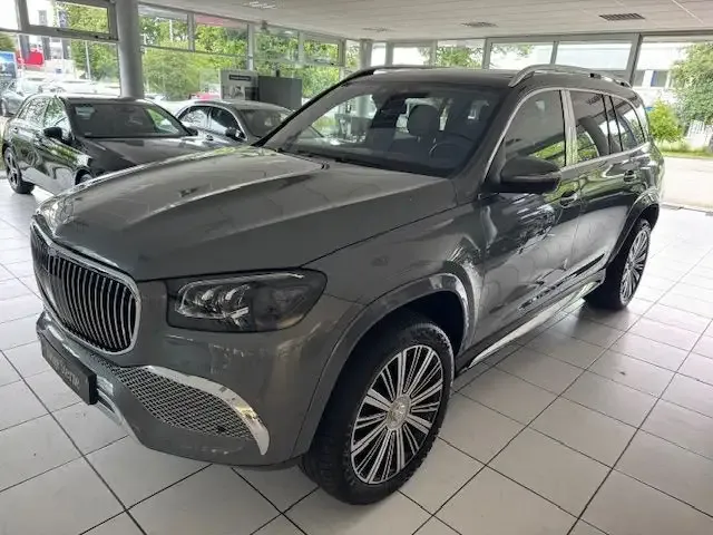 Mercedes-Benz GLS 600