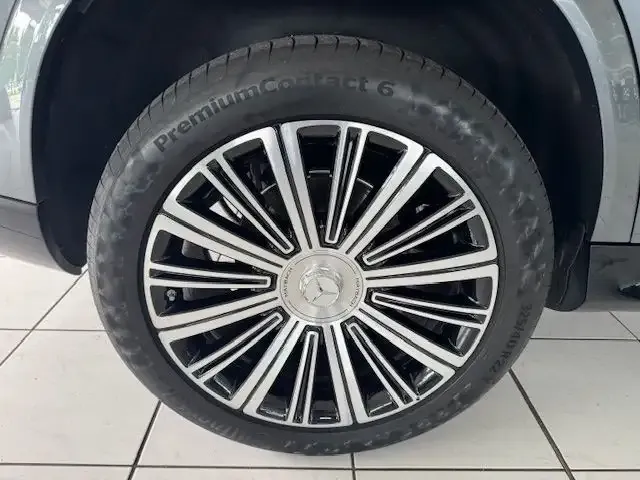 Mercedes-Benz GLS 600