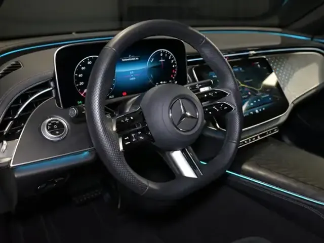 Mercedes-Benz E 300