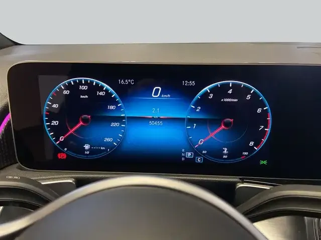 Mercedes-Benz GLB 200