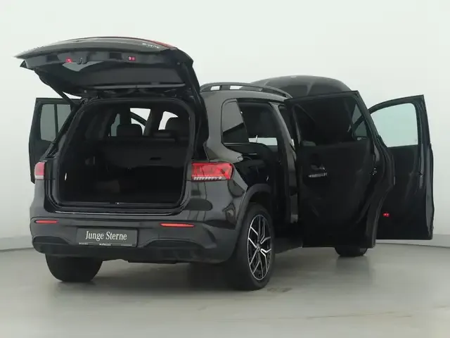 Mercedes-Benz EQB 300