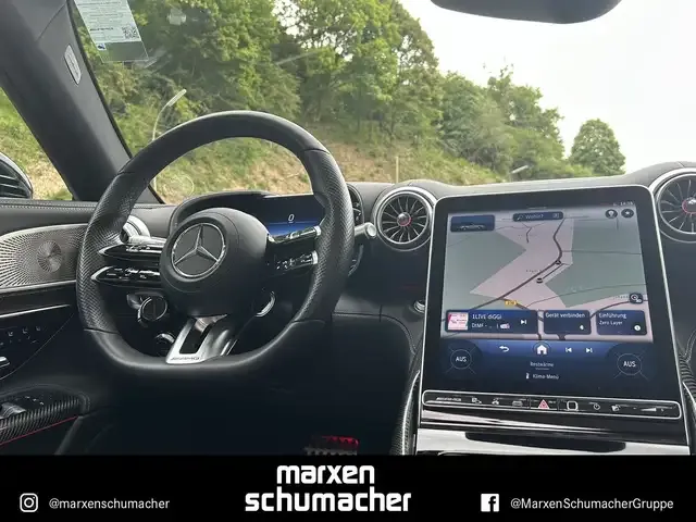 Mercedes-Benz SL 43 AMG