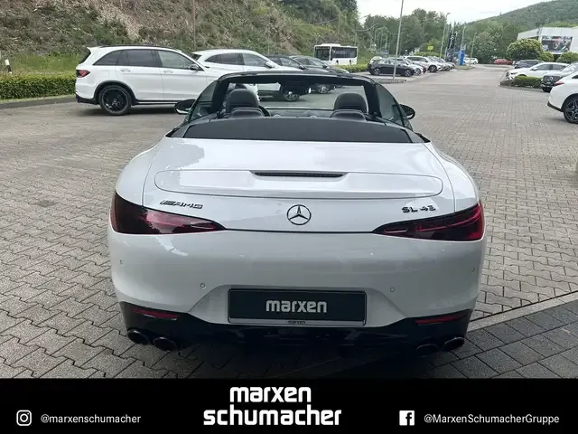 Mercedes-Benz SL 43 AMG