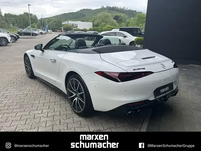 Mercedes-Benz SL 43 AMG