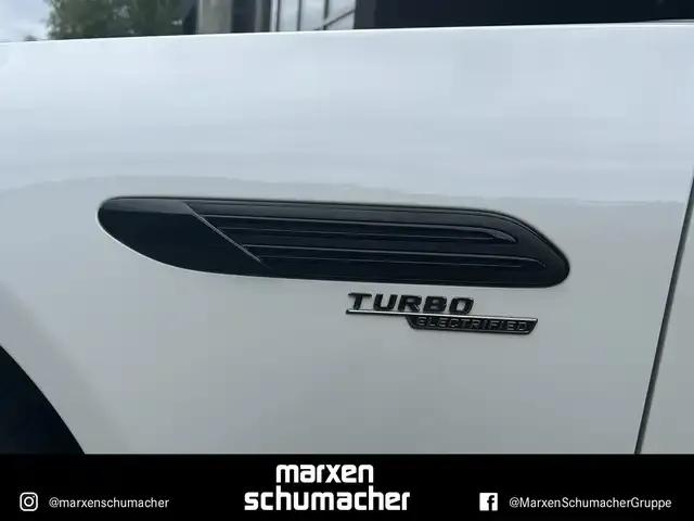 Mercedes-Benz SL 43 AMG