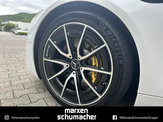Mercedes-Benz SL 43 AMG