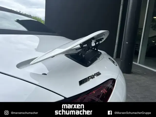 Mercedes-Benz SL 43 AMG