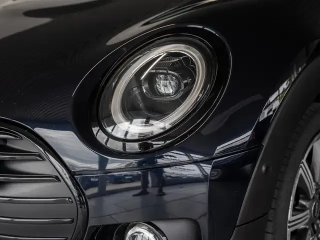 MINI Cooper Clubman