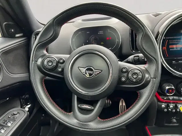 MINI Cooper SE Countryman