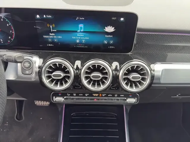 Mercedes-Benz GLB 250