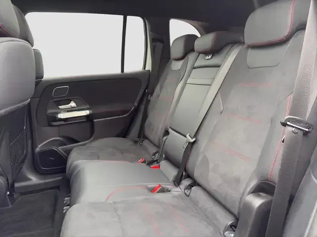 Mercedes-Benz GLB 250