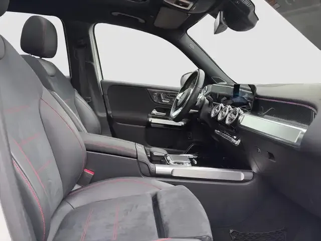 Mercedes-Benz GLB 250