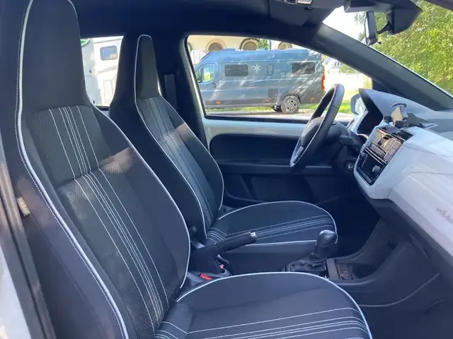 SEAT Mii