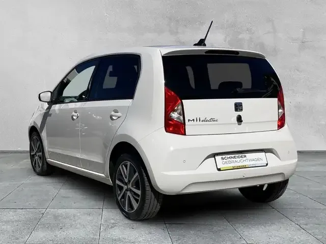 SEAT Mii