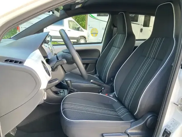 SEAT Mii