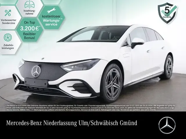 Mercedes-Benz EQE 300