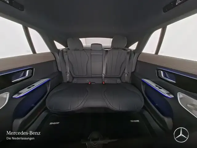 Mercedes-Benz EQE 300