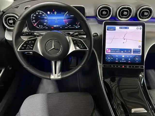 Mercedes-Benz C 220