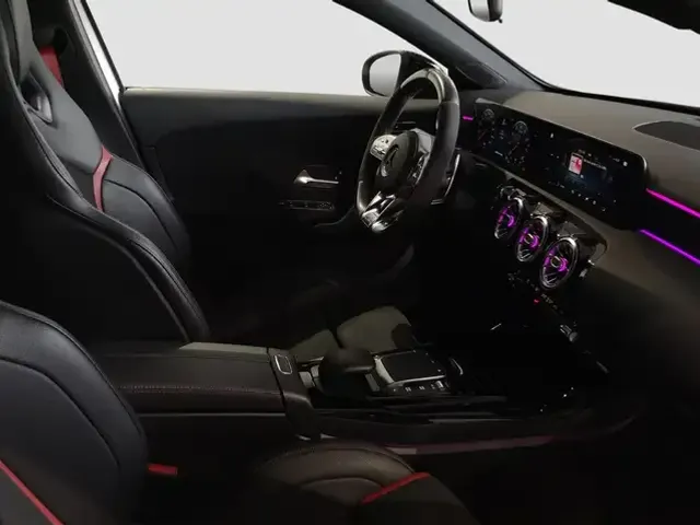 Mercedes-Benz A 35 AMG