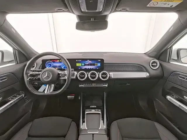 Mercedes-Benz EQB 350