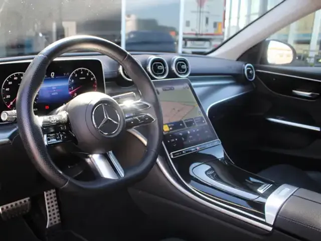Mercedes-Benz C 200
