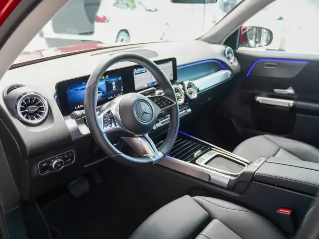 Mercedes-Benz GLB 200