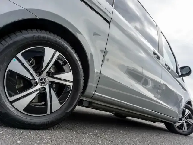 Mercedes-Benz EQV 300