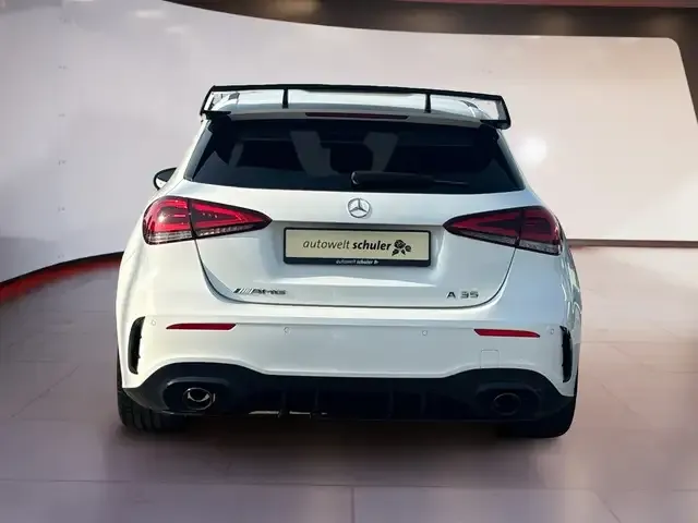 Mercedes-Benz A 45 AMG