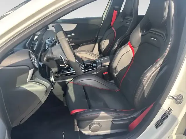 Mercedes-Benz A 45 AMG