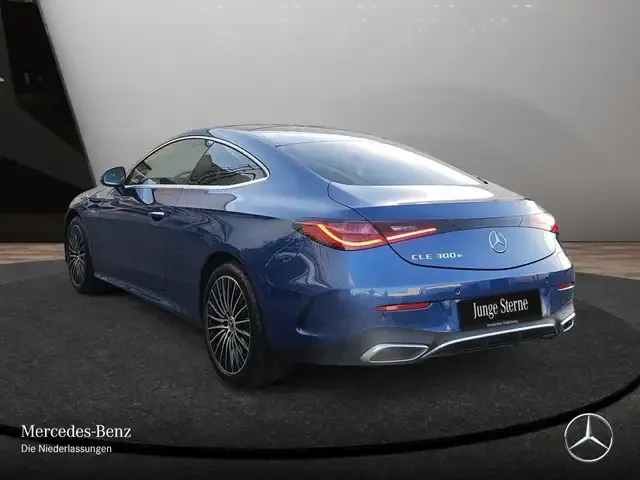 Mercedes-Benz CLE 300