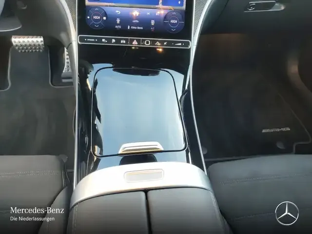 Mercedes-Benz CLE 300