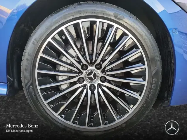 Mercedes-Benz CLE 300