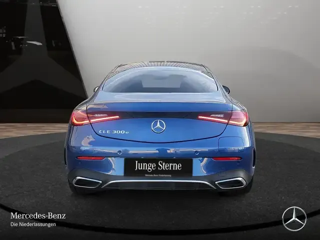 Mercedes-Benz CLE 300