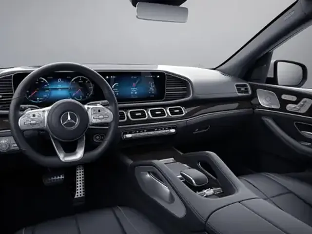 Mercedes-Benz GLS 400