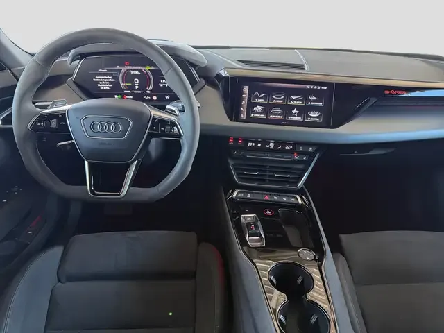Audi e-tron GT
