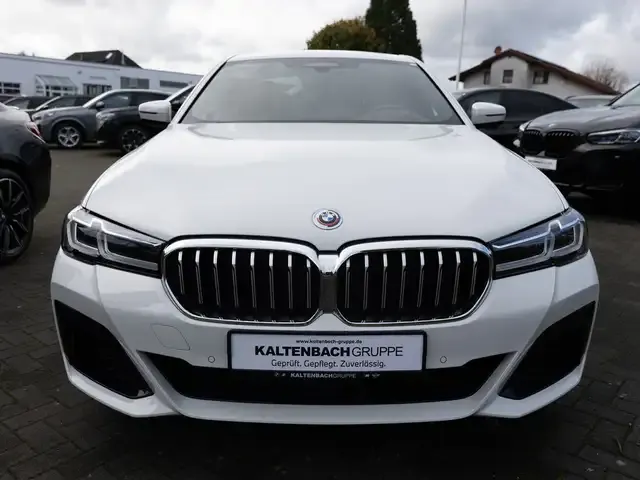 BMW 545