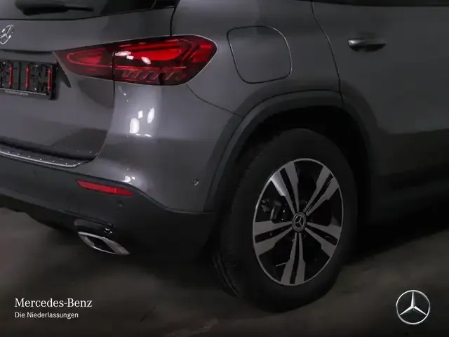 Mercedes-Benz GLA 250