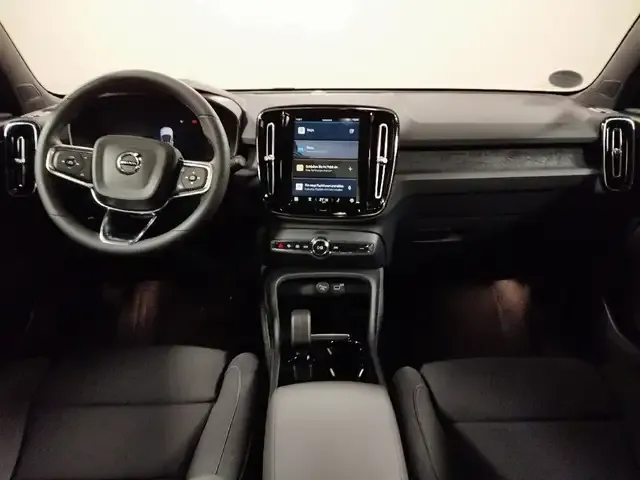 Volvo C40
