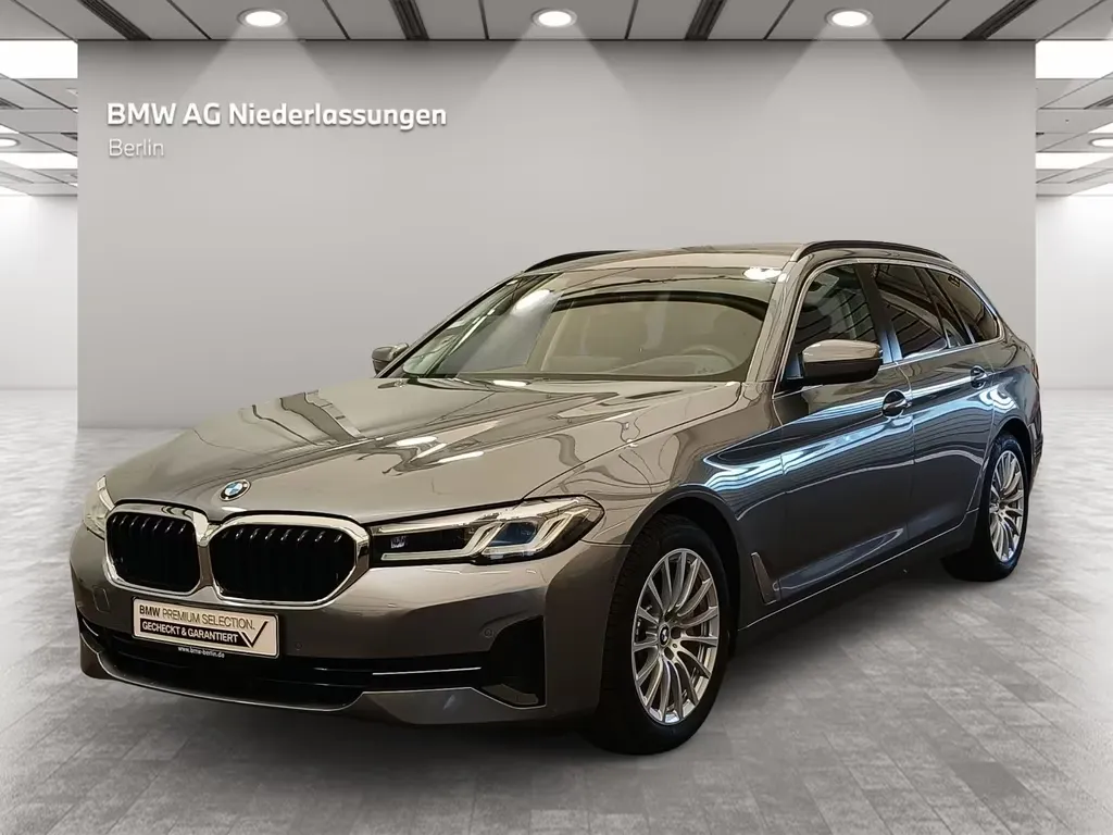 BMW 540