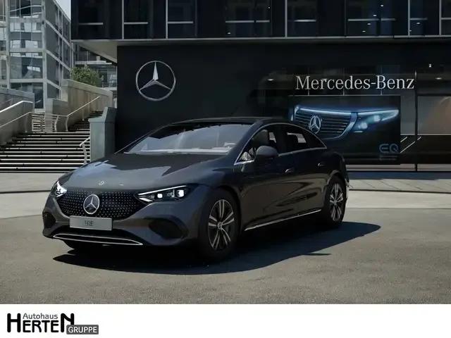 Mercedes-Benz EQE 300