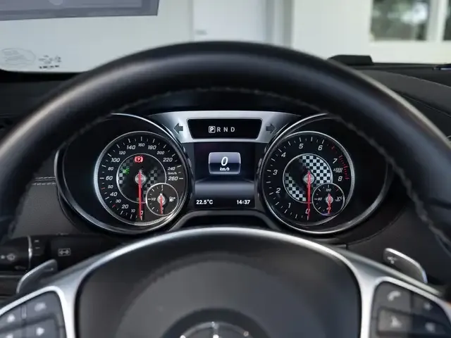 Mercedes-Benz SL 400