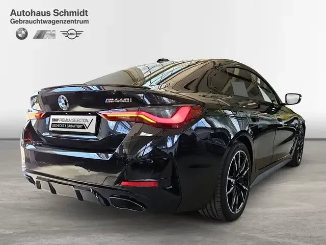 BMW 440