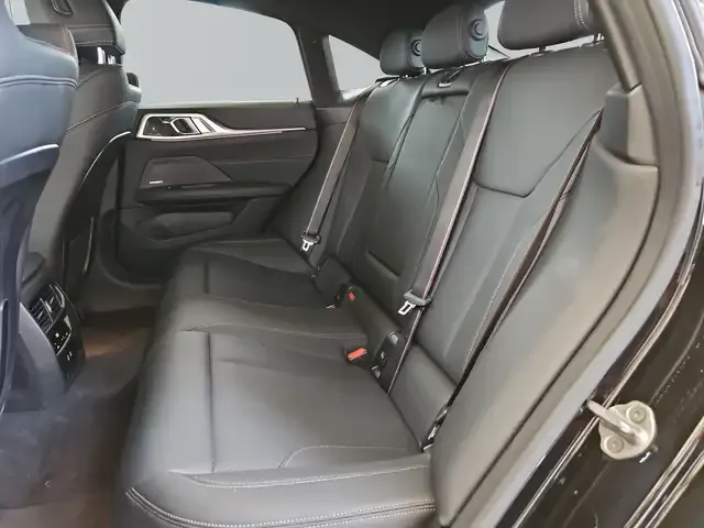 BMW 440