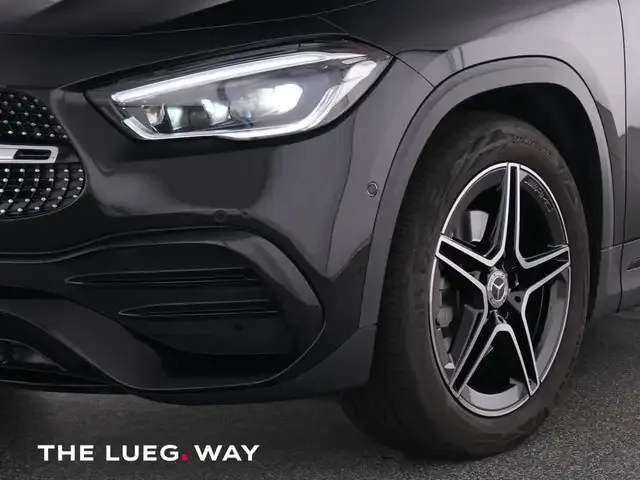 Mercedes-Benz GLA 200