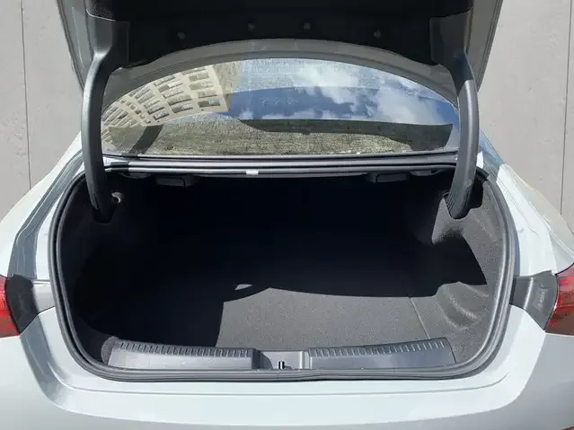 Mercedes-Benz CLA 220