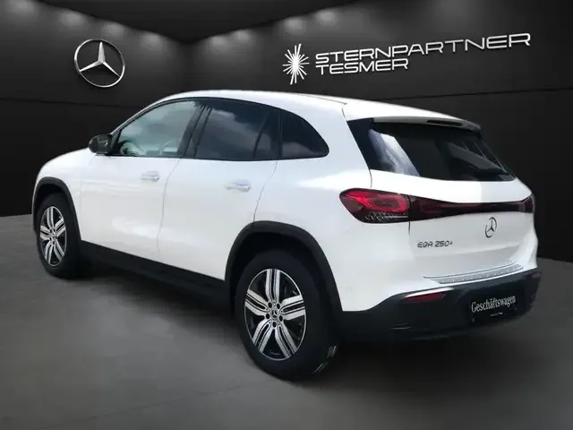 Mercedes-Benz EQA 250