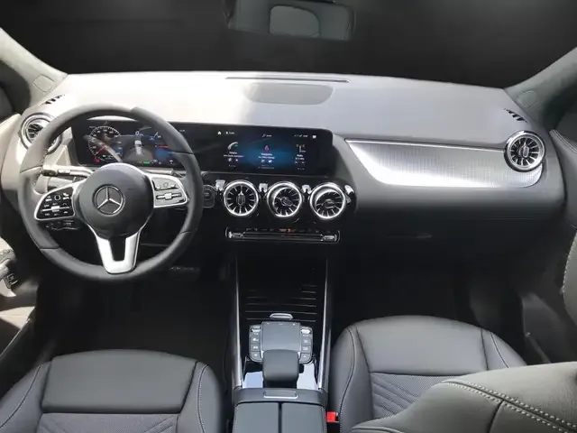 Mercedes-Benz EQA 250