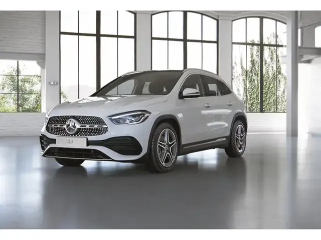 Mercedes-Benz GLA 220