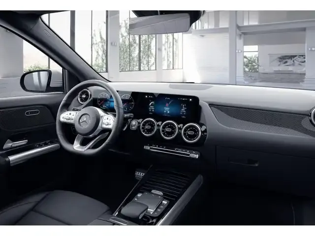 Mercedes-Benz GLA 220